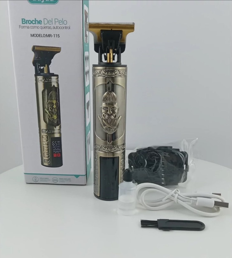 ماشین خط زن اورجینال Buytiti همراه شانه ،سیم شارژ ، روغن مشکی ماشین خط زن وسیلهای کاربردی برای اصلاح دقیق، مرتب کردن و ایجاد خطوط تمیز در مو، ریش و سبیل است. این دستگاه برای خطگیری دور مو، مرتب کردن خط ریش، اصلاح پشت گردن و ایجاد فرم دقیق در آرایش مو و صورت طراحی شده است.